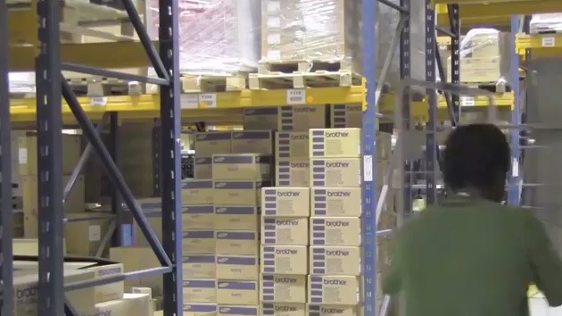 Uusi hallittu ledivalaistusratkaisu tuo merkittäviä säästöjä AXROn logistiikkatoimintaan Hampurissa