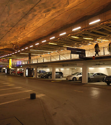 Philipsin asentamat uudet valot luovat ainutlaatuista tunnelmaa P-Hämpin pysäköintihallissa