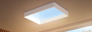 Philips Skylight on suunniteltu jäljittelemään auringonvalon kirkkautta, sävyjä ja syvyyttä. Patentoidun NatureConnect-teknologian ansiosta se luo sisätiloihin vaikutelman päivänvalosta