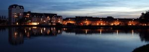 Tarjoaa erinomaisen valon laadun